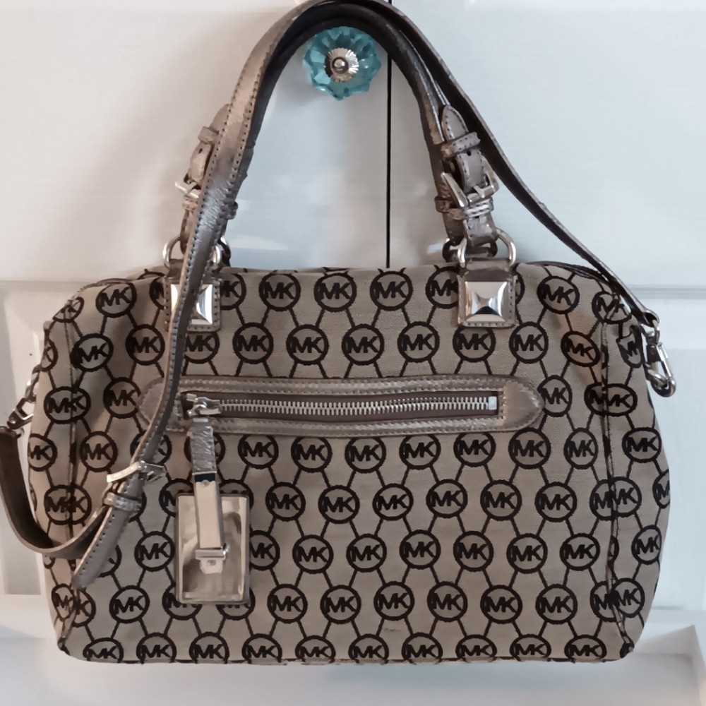 Michael Michael Kors Calista Signature Jacquard Metallic Bag